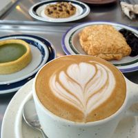 Vanilla latte, matcha tart, coconut scone & chocolate cookie at Slow Steady in Haman