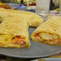 Chicken Zinger at Bayt Sara in Amman