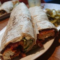 Zinger with tofu at Bayt Sara in Amman