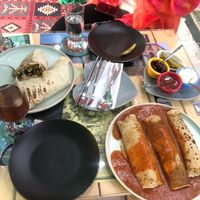 With water and ice tea from the house at Bayt Sara in Amman