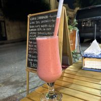Strawberry milkshake  at Bayt Sara in Amman