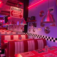 Espaço interior at 1950 American Diner in Florence