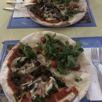 Veganized pizza vegetale and focaccia  at Pizzeria il Tramonto in La Palma