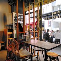 Interior #02 at La Cantine Viêtgétarienne in Paris