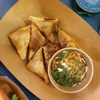 Veggie samosas at La Cantine Viêtgétarienne in Paris
