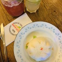 Bapao met tofu at Bami House 1976 in Munich