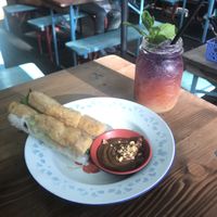 Summer Rolls with marinated tofu and homemade lemonade at Bami House 1976 in Munich