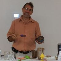 Rick demonstrates how to make whole food, plant based, no salt, oil or sugar hummus. Check out more recipe demos at https://www.youtube.com/channel/UC9O_ApC72YwpXU8F3-DGGBg/videos at Venice Holistic Community in Venice
