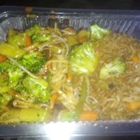 Vegan cantonese rice and vegan chao mein. Very delicious and cheap! 
  at Lei Fong in San Salvador