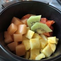 Plato de frutas de temporada muy delicioso  at Marmalade in Merida