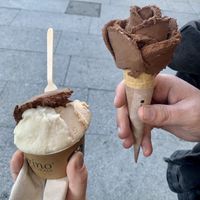 Chocolate, banana & almond sorbet flavours! at Amorino - Carmelitas in Porto