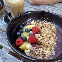 Açai bowl and oat latte  at deDingen in Kortrijk