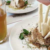 Hummus and green tea with lime at M Butterfly by Miss Saigon in Lisbon