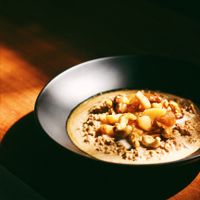 Overnight Chai Spice Oats
with snackfruit compote at Elixir in Ubud