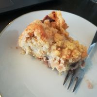 Pflaumen-Apfel-Streusel-Kuchen at Café GUTTUT in Dortmund