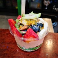 Tropical Smoothie Bowl at Super Raw in Preston