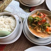 Vegan red curry tofu at Sawasdee in Fuengirola