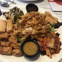 Sharing starter platter  at Puti Vegan Cafe in Glasgow