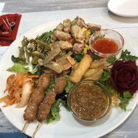 Starter platter for 2 at Puti Vegan Cafe in Glasgow