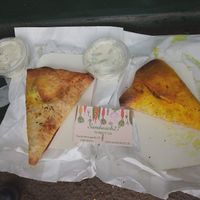 Vegan samosas at Sandwich 27 in Copenhagen