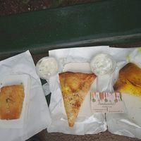 Vegan samosas and cake at Sandwich 27 in Copenhagen