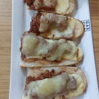 Vegan chorizo molletes at MEX - Gastrohub - T1 in Mexico City