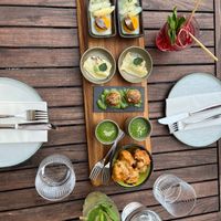 Tapasplankje en huisgemaakte mocktail  at De Levensboom in Hasselt