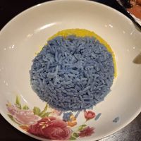 Blue pea and turmeric rice at Coco Veggie Nonya Cuisine 椰素林 in Central Singapore