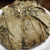 2020 Chinese New Year’s Eve dish: 
youfan wrapped in water lily leaf at Yòu Dān 又丹蔬食創意料理 in Taipei