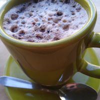 Hot chocolate at apeti - Ségur in Paris