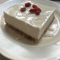 Lime cheese cake  at apeti - Ségur in Paris