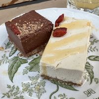 Half a lemon no-cheese cake slice and half a chocolate pie slice    at apeti - Ségur in Paris