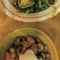 Petit ratatouille en salade Parisienne. Delicieux ❤️ at apeti - Ségur in Paris