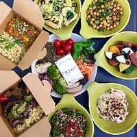 ex. marinated leeks almonds lemon cacao beans - chick peas salad parsley onion celery sesame oil - old tomatoes salad cucumber black olives - pasta salad with zucchinis black olive at apeti - Ségur in Paris