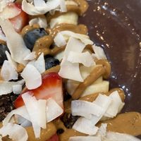 Açai bowl at Oliver Green - East in Amsterdam