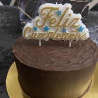 Tarta de cumple de chocolate y crema de lotus at Delightcious in Terrassa