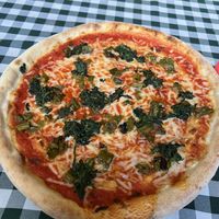 Spinach/asparagus/garlic pizza  at Da Giovanni in Budapest