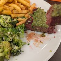 The beyond protein plate at Veggie Grill by Next Level in Burbank