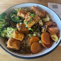 Citrus Tofu Bowl  at Veggie Grill by Next Level in Burbank