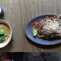 Curry and spicy noodles at Plantasia in Mexico City