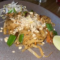 Pad thai  at Plantasia in Mexico City