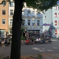 Die Sicht auf das Waldenberger vom Vegangster Restaurant aus (gegenüber, ebenfalls 100% vegan und auch sehr empfehlenswert!)  at Törtchenlokal Waldenberger in Rostock