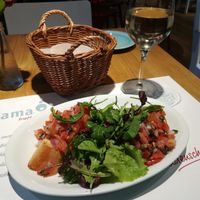 Bruschetta at Mama Trattoria - Am Sandtorkai in Hamburg