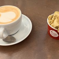   at Crème de la Crème - Zmrzlinová Vzorkovna in Prague