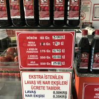 Prices - from my understanding the wrap (durum) comes in standard or mega size, and the plate comes as 1 person, 2 person, or family size portion at Side Meşhur Adıyaman Çiğköftecisi in Side