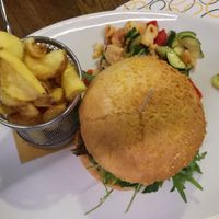 Great combo at Mystic Burger in Como