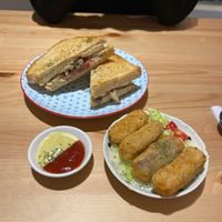 Mushroom sandwich  at Veggie Sun 植日生 - Zhí RìShēng in Taipei