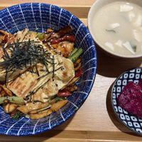 Mushroom donburi at Veggie Sun 植日生 - Zhí RìShēng in Taipei