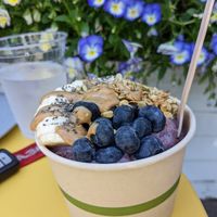 Acai bowl at Wanderlust Juicery in Freeport
