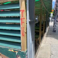 Seating   at Scarr's Pizza in New York City